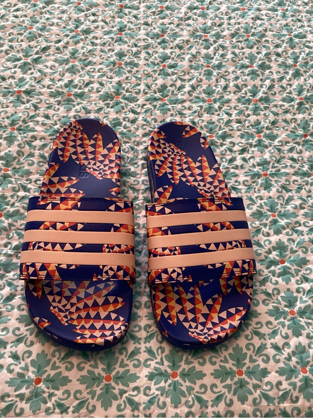 Womens Adidas Adilette Comfort slides in retired print size 9